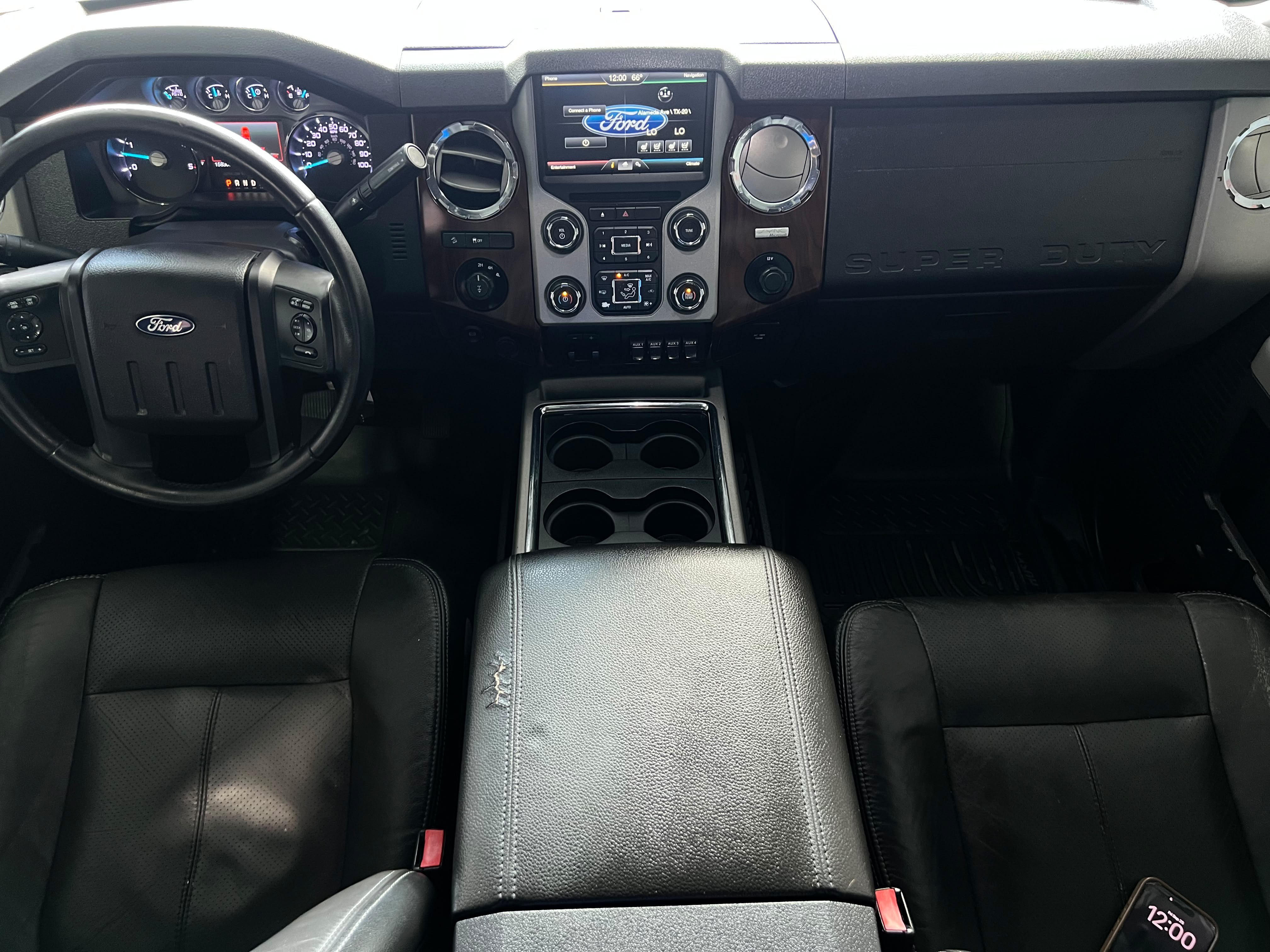 Used 2015 Ford F250 Lariat w/ Lariat Interior Package AWD/4WD image 15