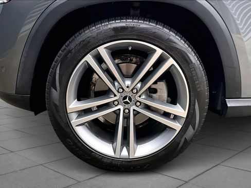 Used 2022 Mercedes-Benz GLE 350 4MATIC image 11