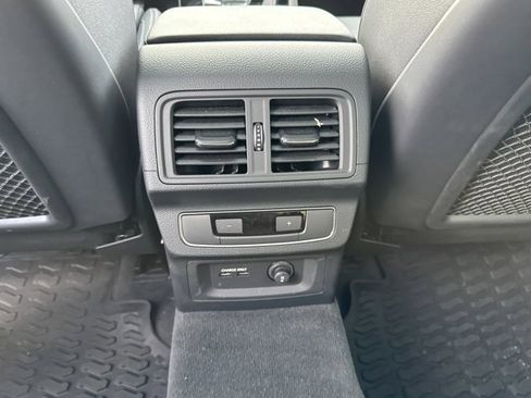 Certified 2025 Audi Q5 2.0T Premium Plus w/ Premium Plus Package image 16