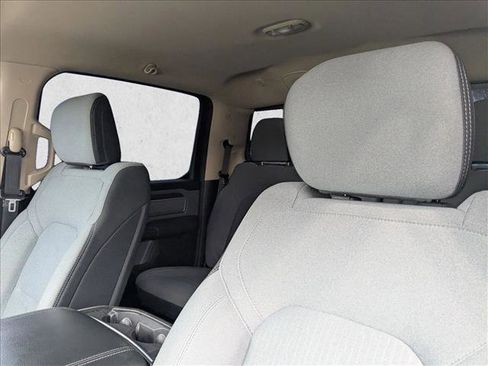 Used 2019 RAM 1500 Big Horn RWD image 13