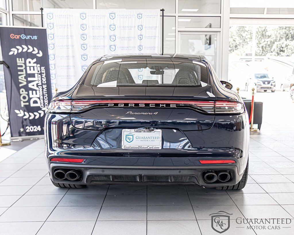 Used 2023 Porsche Panamera 4 Platinum Edition w/ Assistance Package AWD/4WD image 13