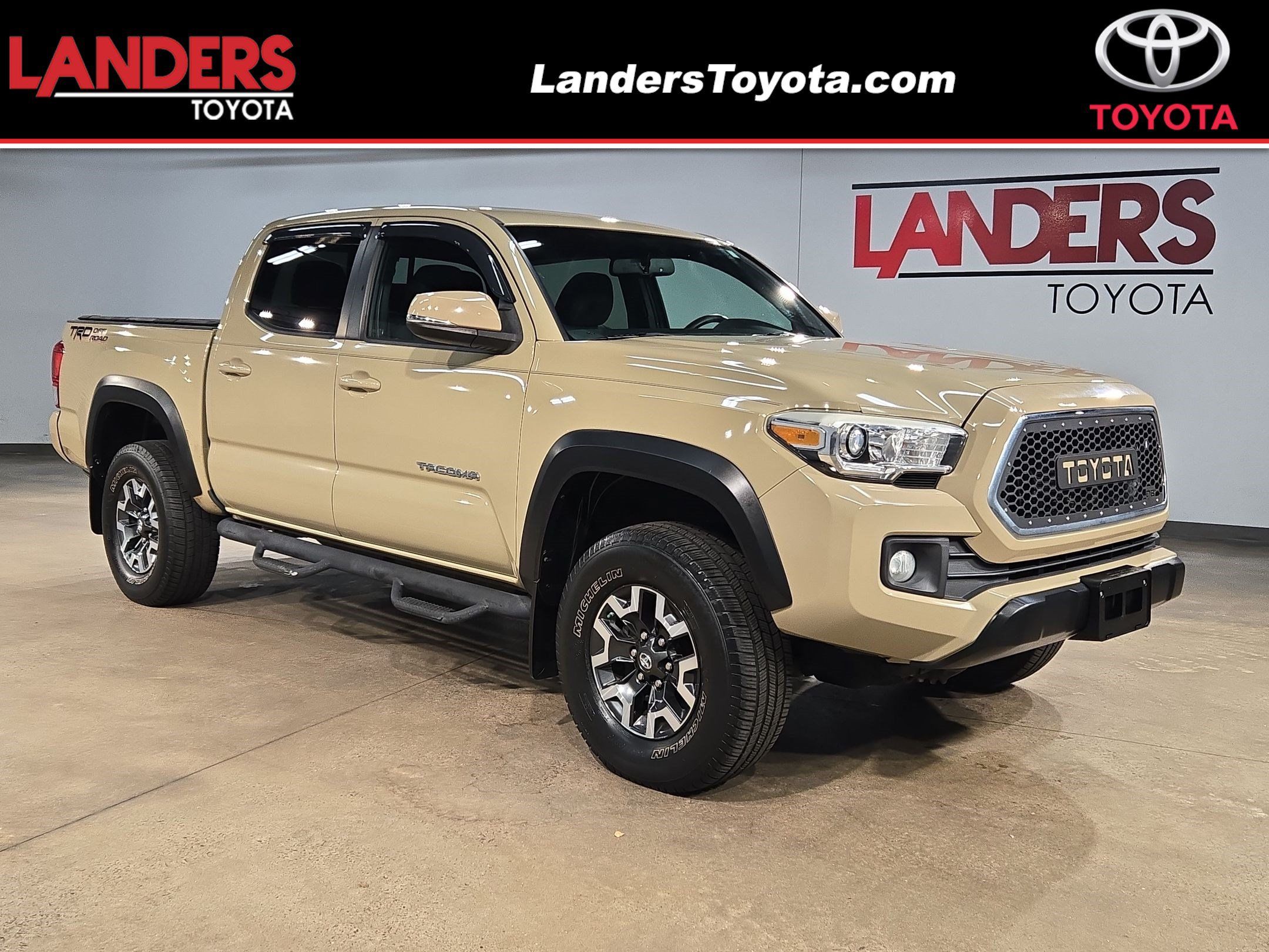 Used 2016 Toyota Tacoma TRD Off-Road w/ Premium & Technology Package RWD image 1
