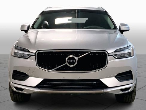 Used 2019 Volvo XC60 T6 Momentum w/ Premium Package image 3