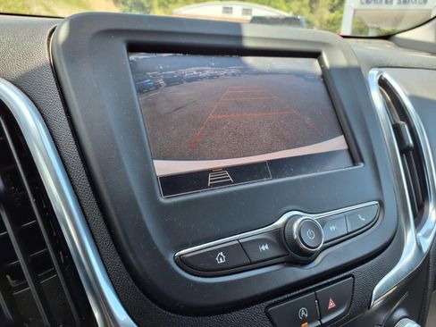 Certified 2024 Chevrolet Equinox LT image 18