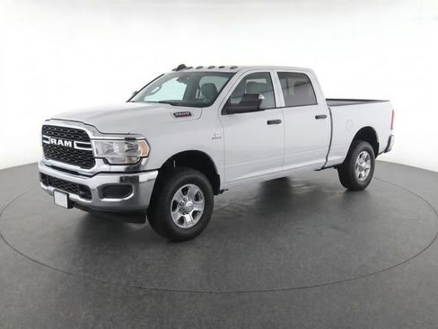 Used 2025 RAM 3500 Tradesman w/ Chrome Appearance Group AWD/4WD image 1