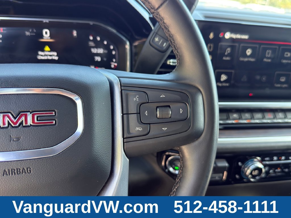 Used 2025 GMC Sierra 1500 SLT AWD/4WD image 19