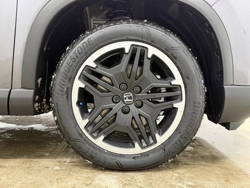 New 2026 Honda Pilot Touring image 12