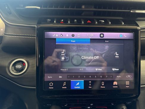 Used 2022 Jeep Grand Cherokee L Limited AWD/4WD image 25