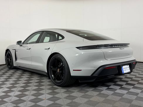 Used 2026 Porsche Taycan image 3
