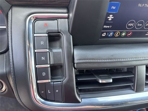Used 2023 Chevrolet Tahoe LS AWD/4WD image 25