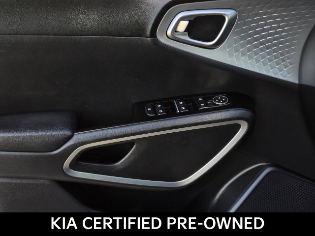 Certified 2024 Kia Soul LX w/ Option Group 015 FWD image 17