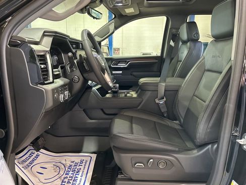 New 2026 GMC Sierra 1500 Denali w/ Technology Package AWD/4WD image 20