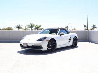 Certified 2022 Porsche 718 Boxster w/ Premium Package RWD video 1