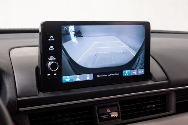 Used 2025 Honda Pilot Touring image 16
