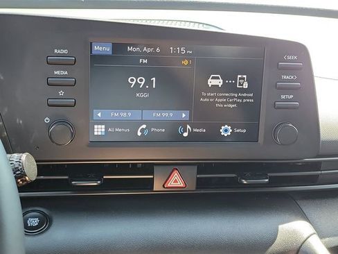 Certified 2025 Hyundai Elantra Sport FWD image 11
