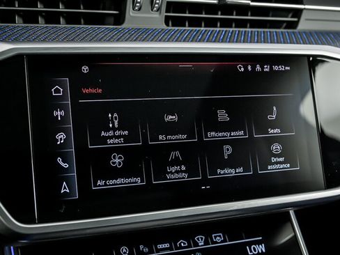 Used 2024 Audi RS 6 performance AWD/4WD image 30
