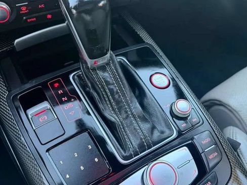Used 2017 Audi S6 Prestige AWD/4WD image 13
