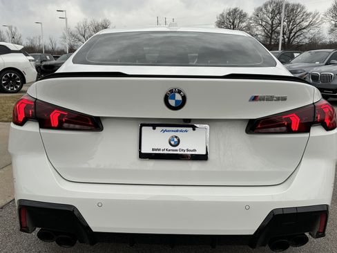 Certified 2025 BMW M235i xDrive w/ Technology Package image 9