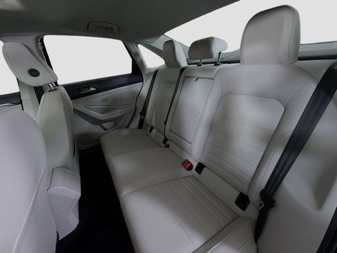 Used 2022 Volkswagen Jetta SE FWD image 23