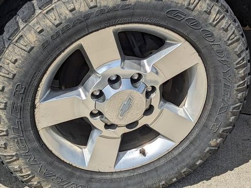 Used 2016 Chevrolet Silverado 2500 High Country w/ Duramax Plus Package image 10