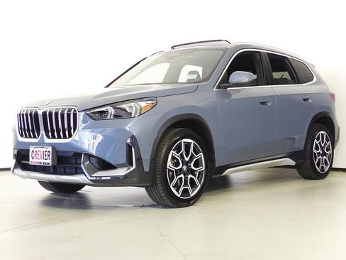 Used 2025 BMW X1 xDrive28i w/ Convenience Package AWD/4WD image 2