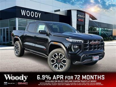 New 2025 GMC Canyon AT4 w/ Nightfall Edition