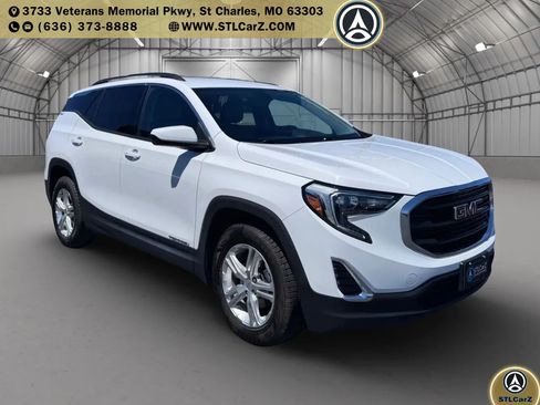 Used 2018 GMC Terrain SLE w/ Driver Convenience Package FWD image 1