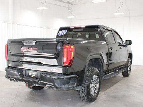 Used 2020 GMC Sierra 1500 AT4 w/ AT4 Premium Package AWD/4WD image 9