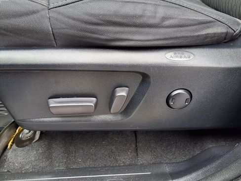 Used 2019 Toyota Tundra SR5 image 22