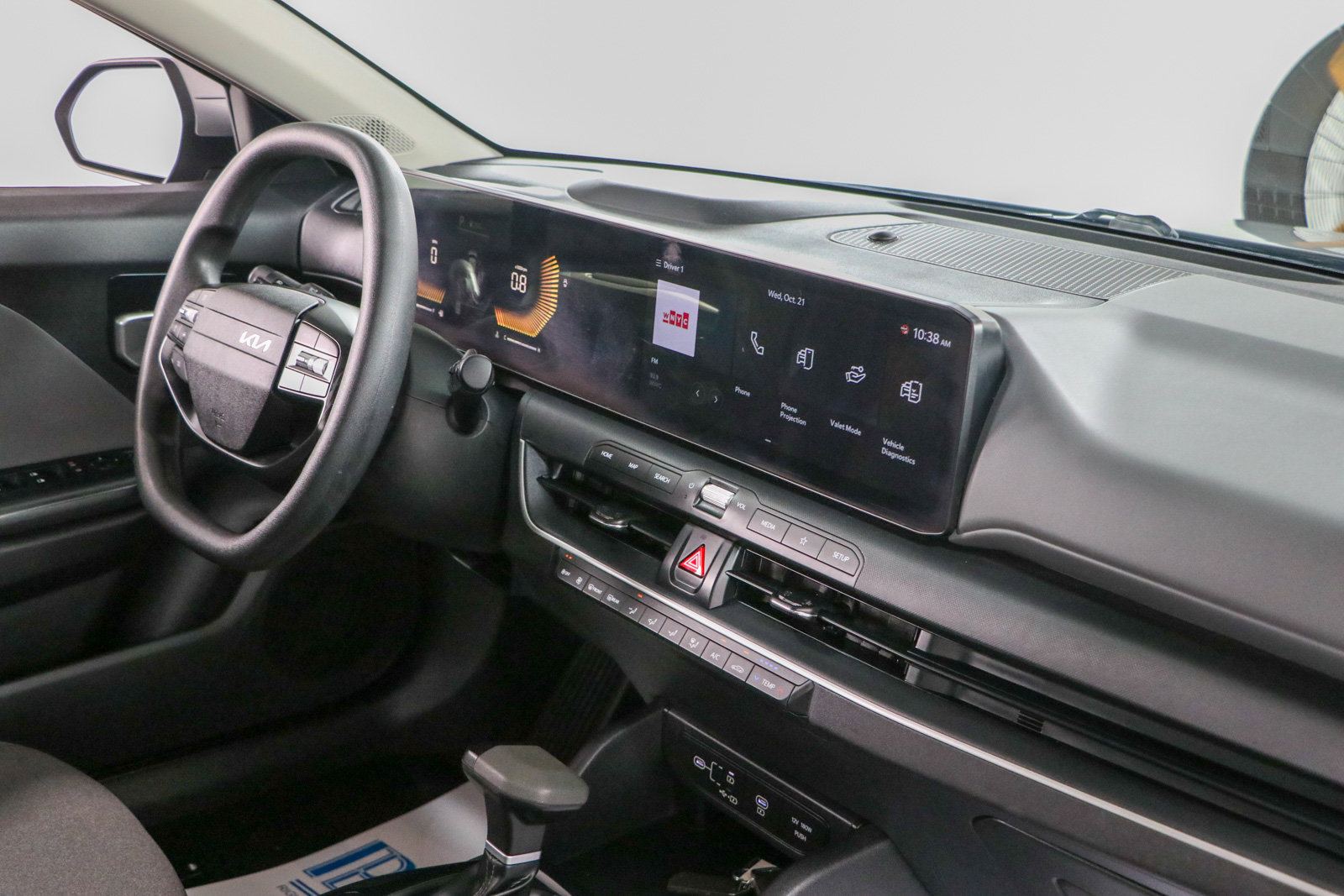 Used 2025 Kia K4 FWD image 25
