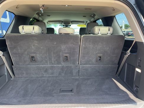 Used 2019 Ford Expedition XLT w/ Equipment Group 202A RWD image 17