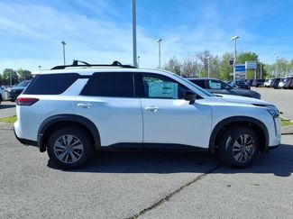New 2026 Nissan Pathfinder SV AWD/4WD video 2