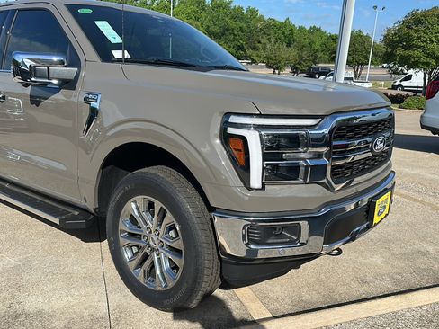 New 2026 Ford F150 Lariat w/ Equipment Group 502A High AWD/4WD image 2