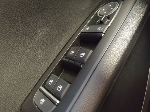 Used 2024 Kia Soul S FWD image 27