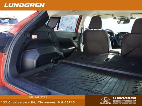 Used 2024 Subaru Crosstrek 2.0i image 25
