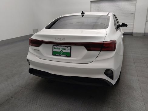 Used 2024 Kia Forte LXS image 7