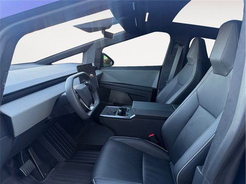 Used 2025 Tesla Cybertruck AWD Crew Cab image 9