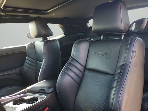 Used 2022 Dodge Challenger SRT Hellcat w/ Plus Package image 24