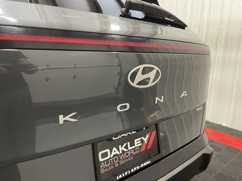 Used 2025 Hyundai Kona SEL AWD/4WD image 13