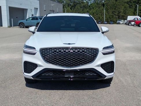 Used 2025 Genesis GV70 3.5T Sport AWD/4WD image 8