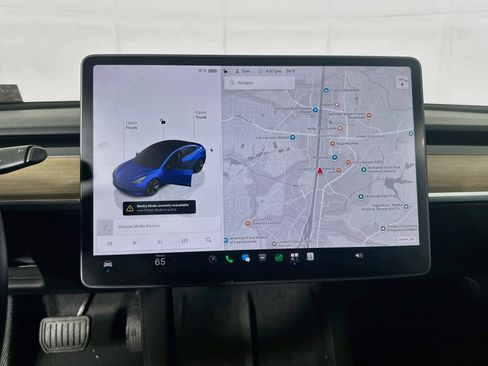 Used 2023 Tesla Model 3 Standard Range RWD image 18