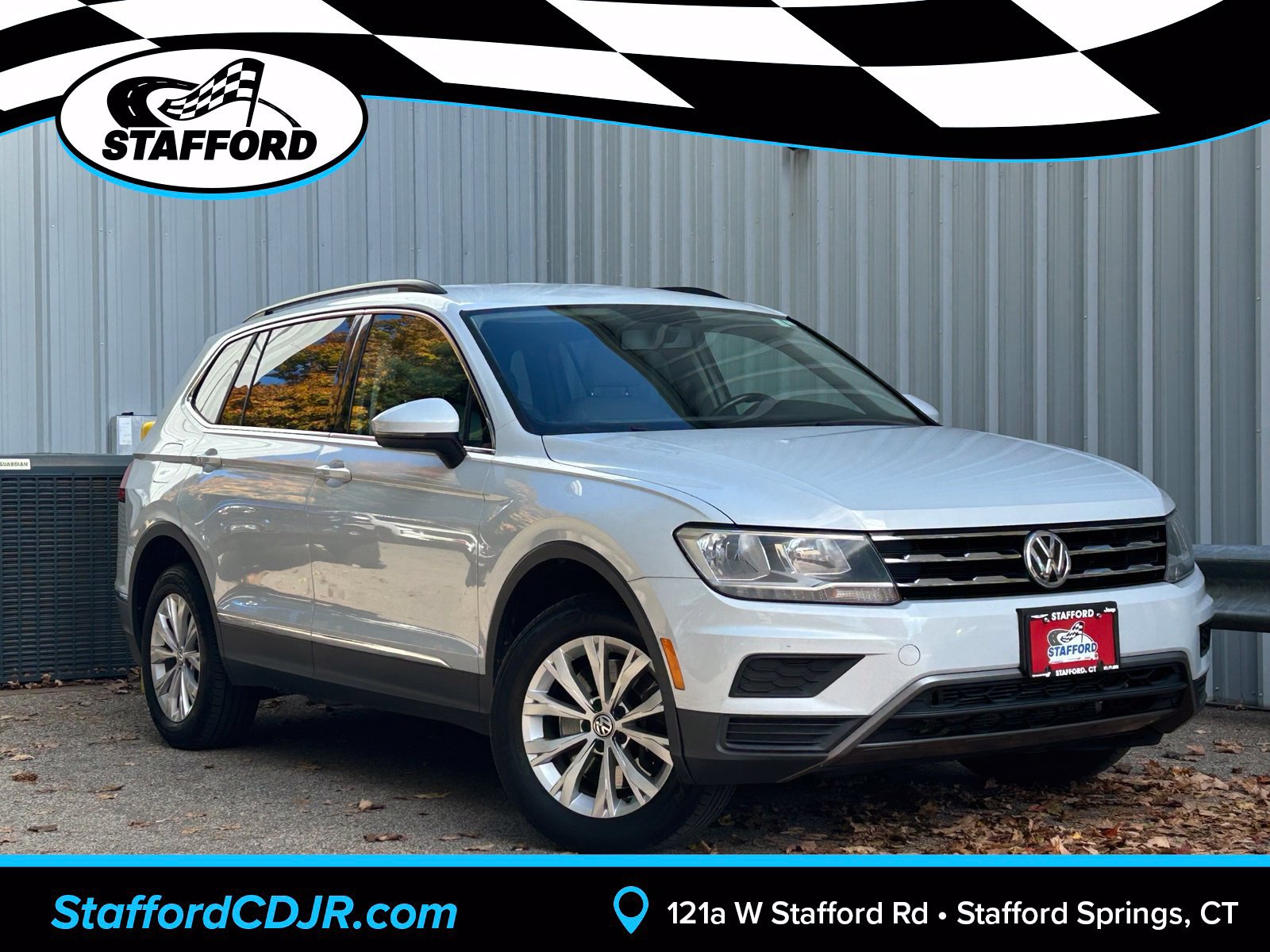 Used 2018 Volkswagen Tiguan SE AWD/4WD image 1