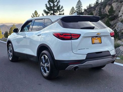 Used 2025 Chevrolet Blazer LT AWD/4WD image 5