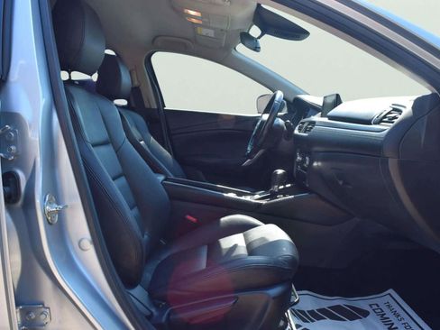 Used 2017 MAZDA MAZDA6 Touring image 12
