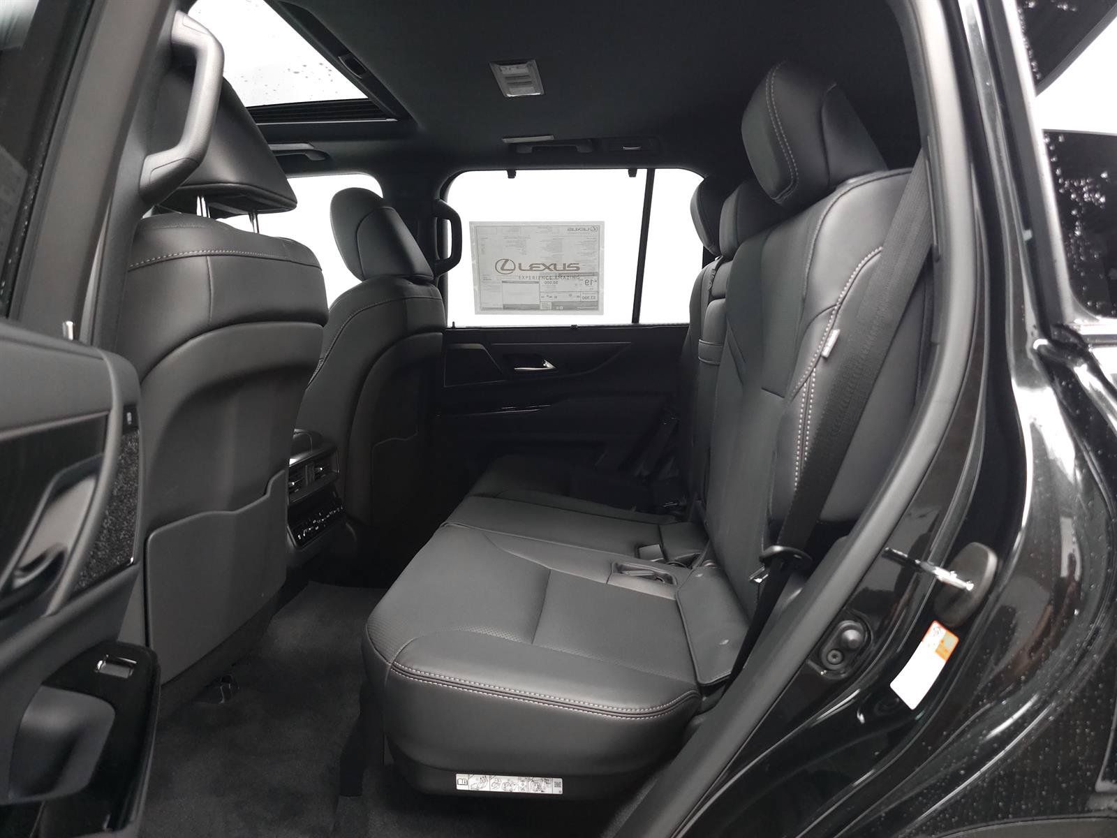 New 2026 Lexus LX 600 4WD w/ Luxury Package image 7