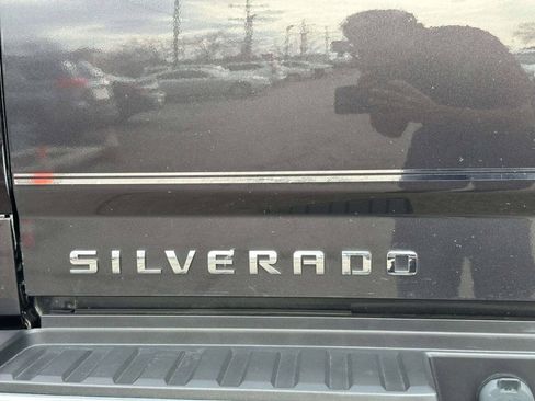 Used 2015 Chevrolet Silverado 2500 LT AWD/4WD image 34