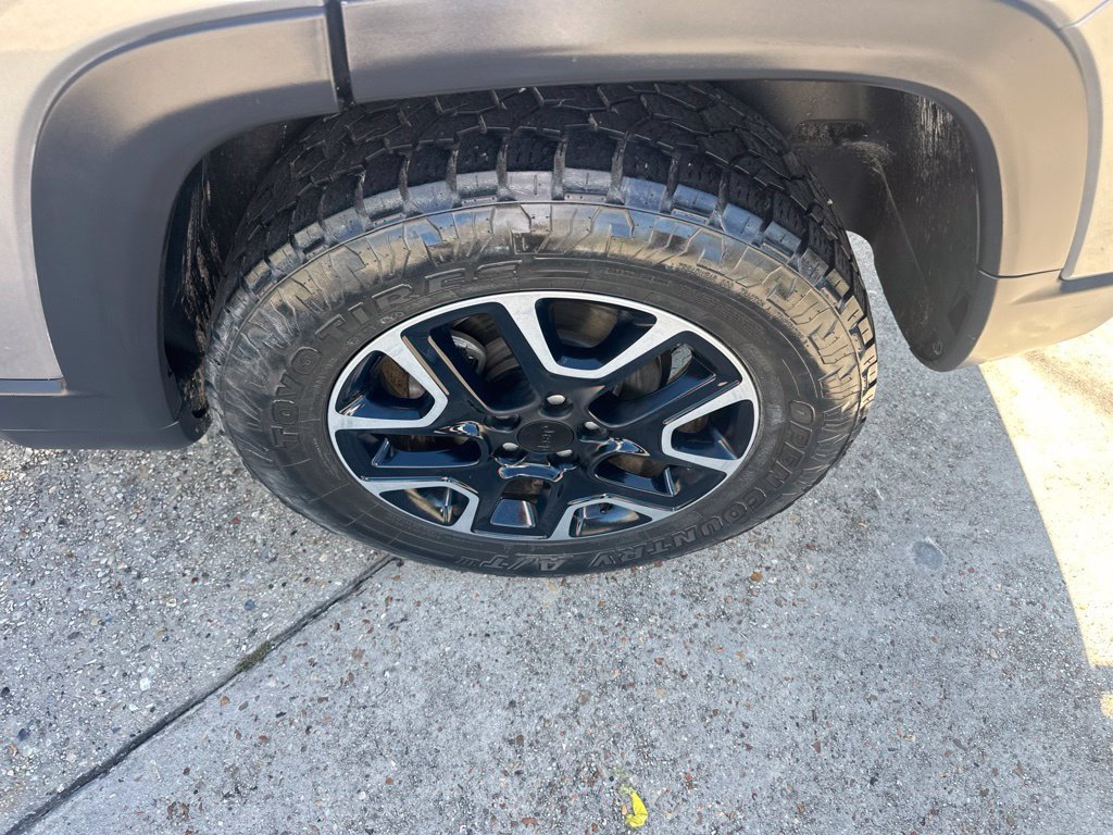 Used 2019 Jeep Compass Trailhawk AWD/4WD image 18