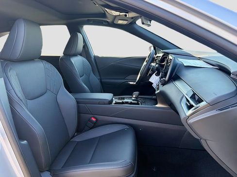 New 2026 Lexus RX 450h AWD image 16