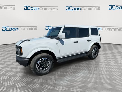 New 2026 Ford Bronco Outer Banks AWD/4WD image 4