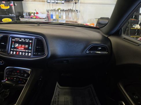 Used 2017 Dodge Challenger SXT Plus RWD image 20